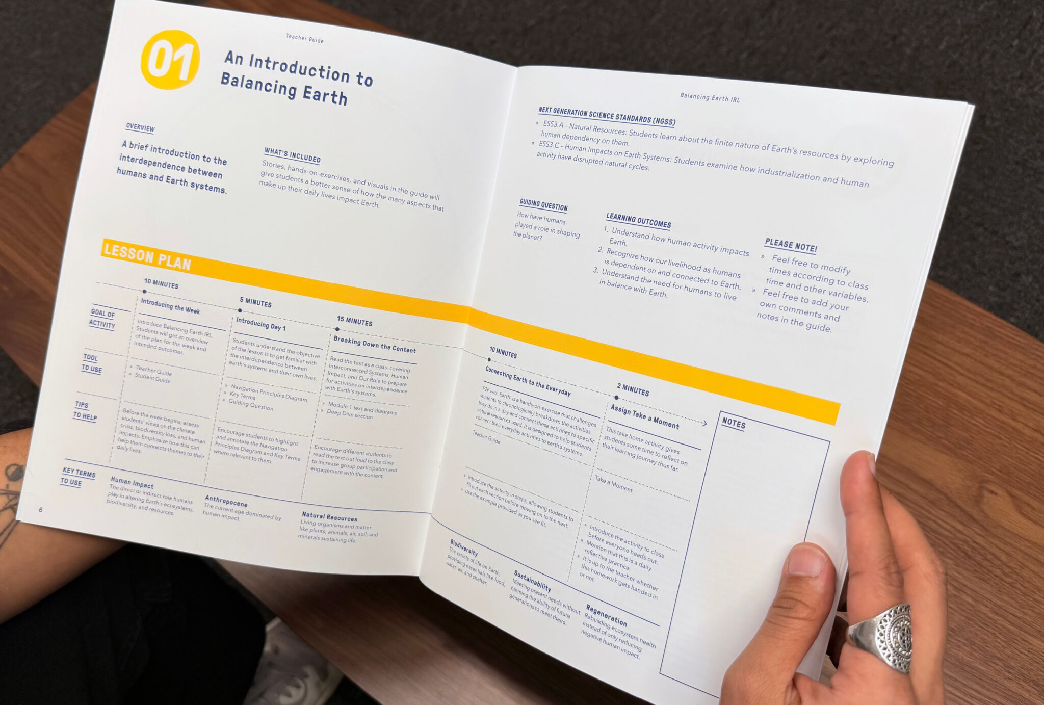BalancingEarthIRL-Teacher4